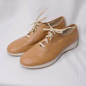 Stonefly Tan Leather Sneakers Sz 8